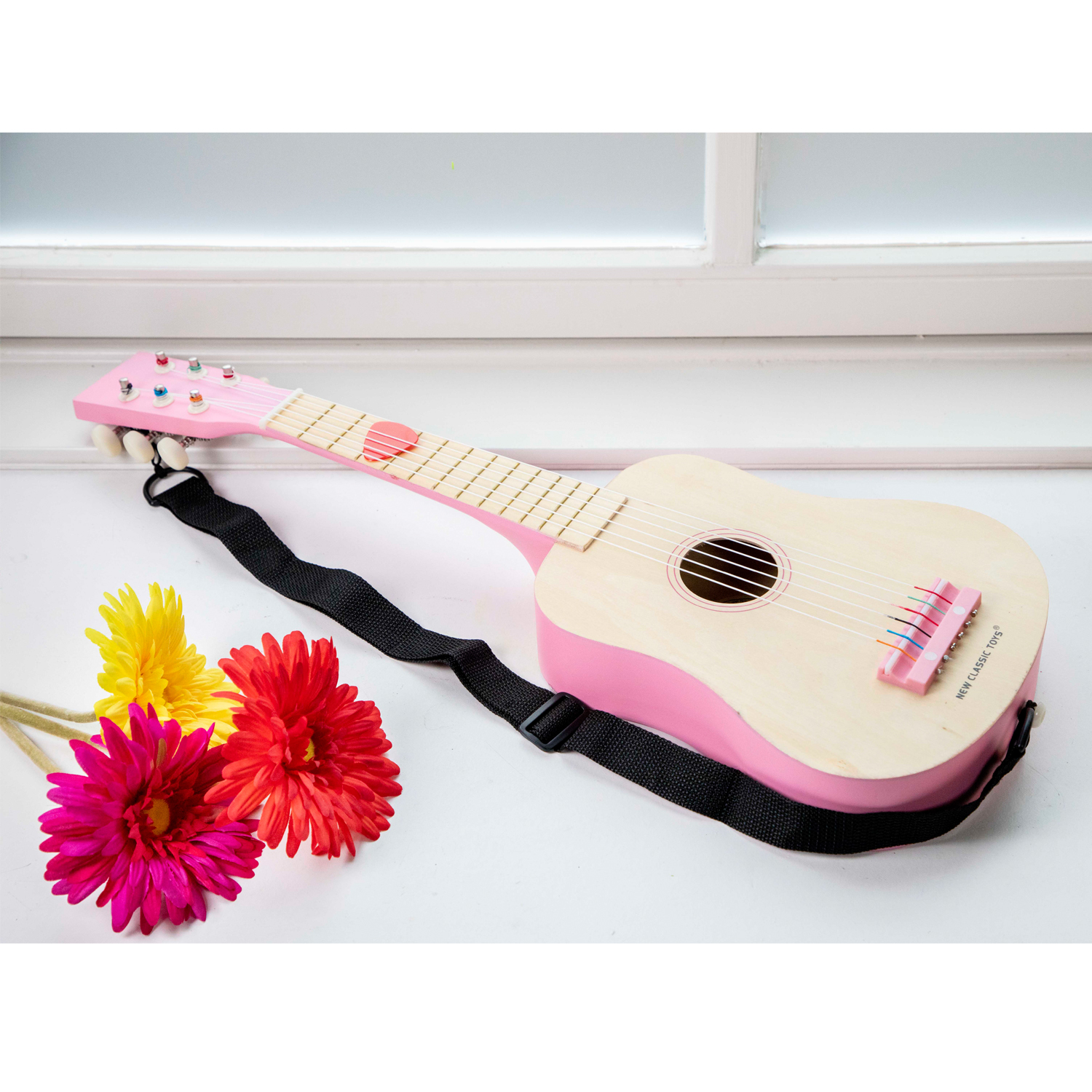 New Classic Toys houten Gitaar de Luxe Blank/Roze Inclusief